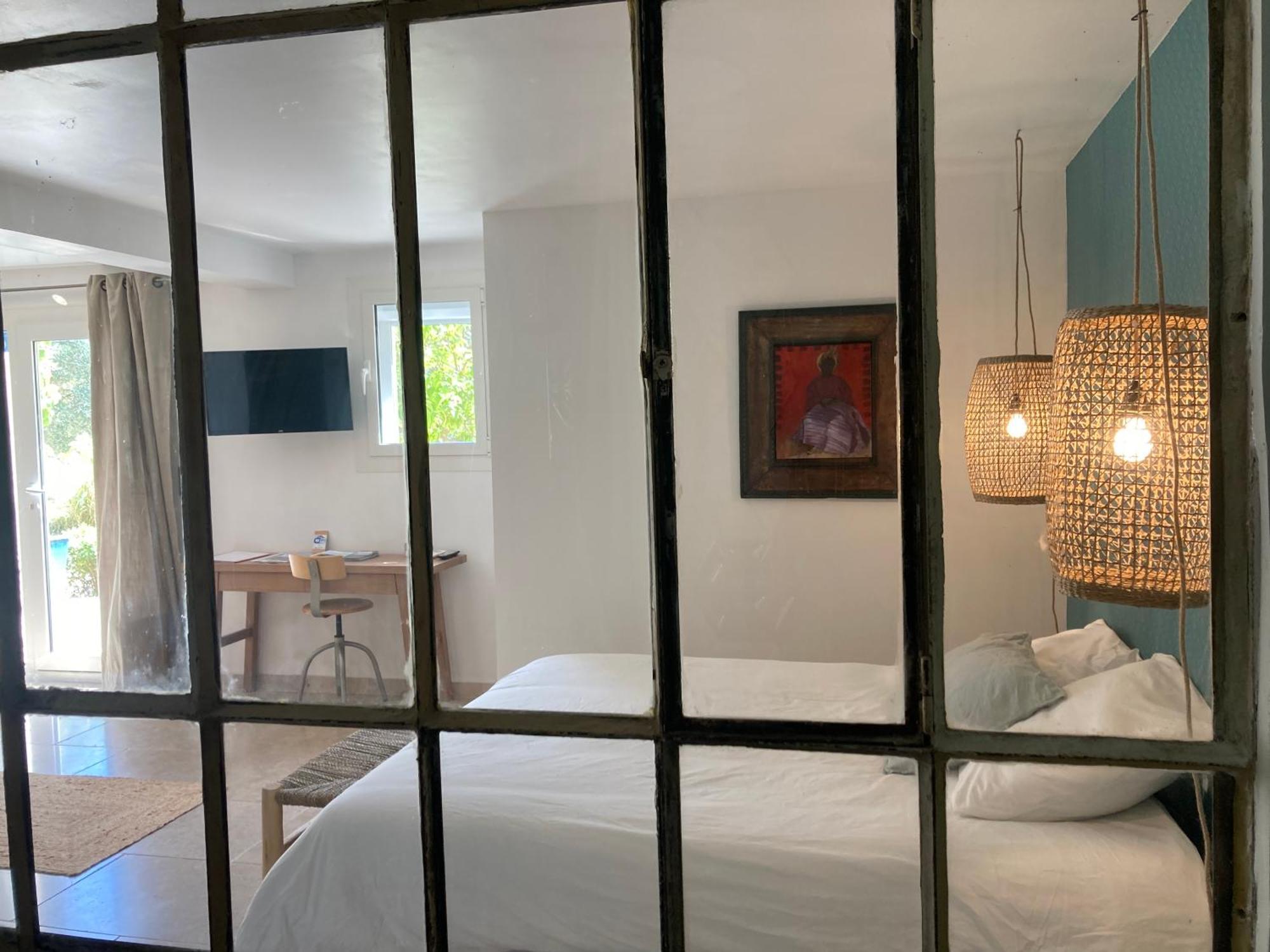 Castel'Lodge Le Beausset Εξωτερικό φωτογραφία
