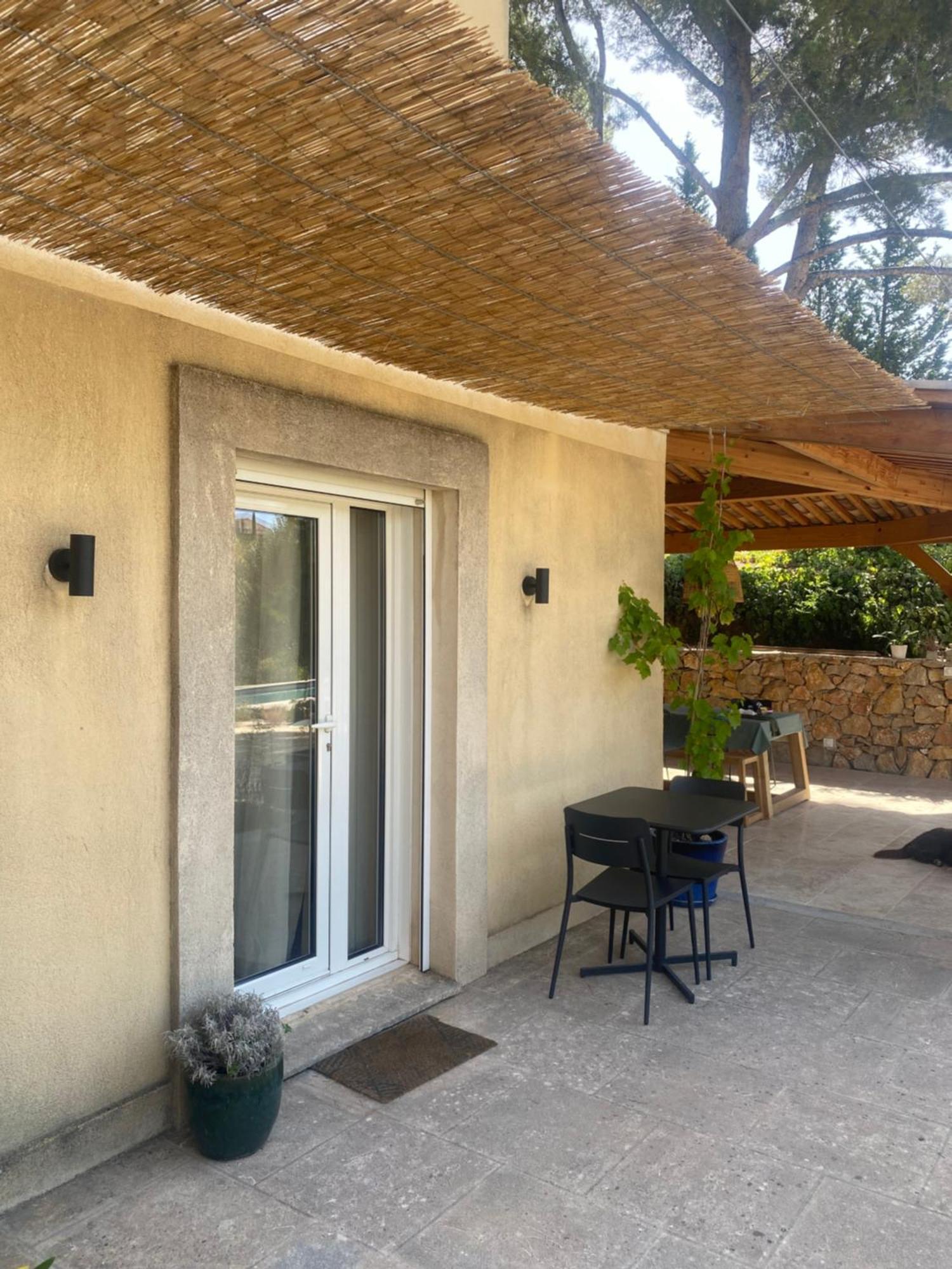 Castel'Lodge Le Beausset Εξωτερικό φωτογραφία